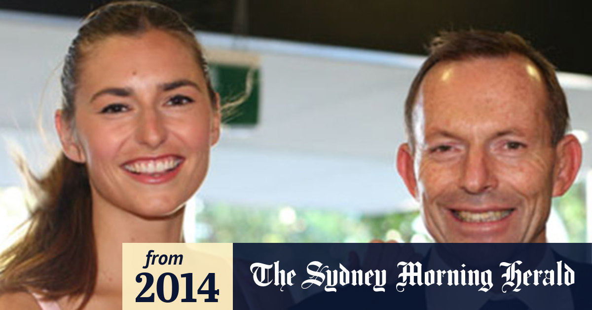 Video Tony Abbott Defends Daughters Scholarship